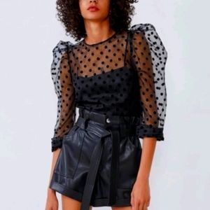 Black illusions dot crop top